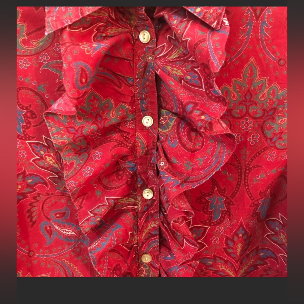 Red Ruffle Paisley button down top Super trendy - Picture 3 of 4